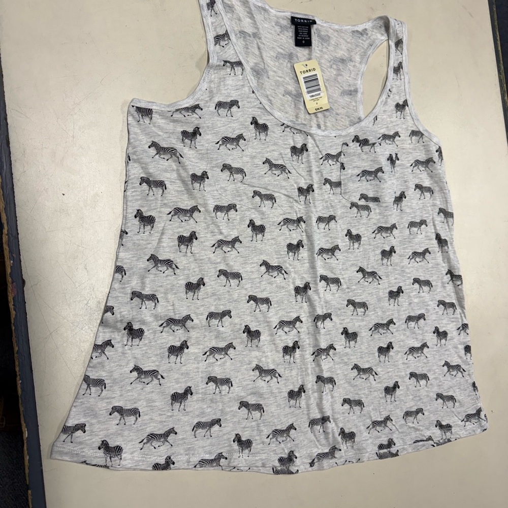 torrid Light Gray Zebra-Print Racerback Tank